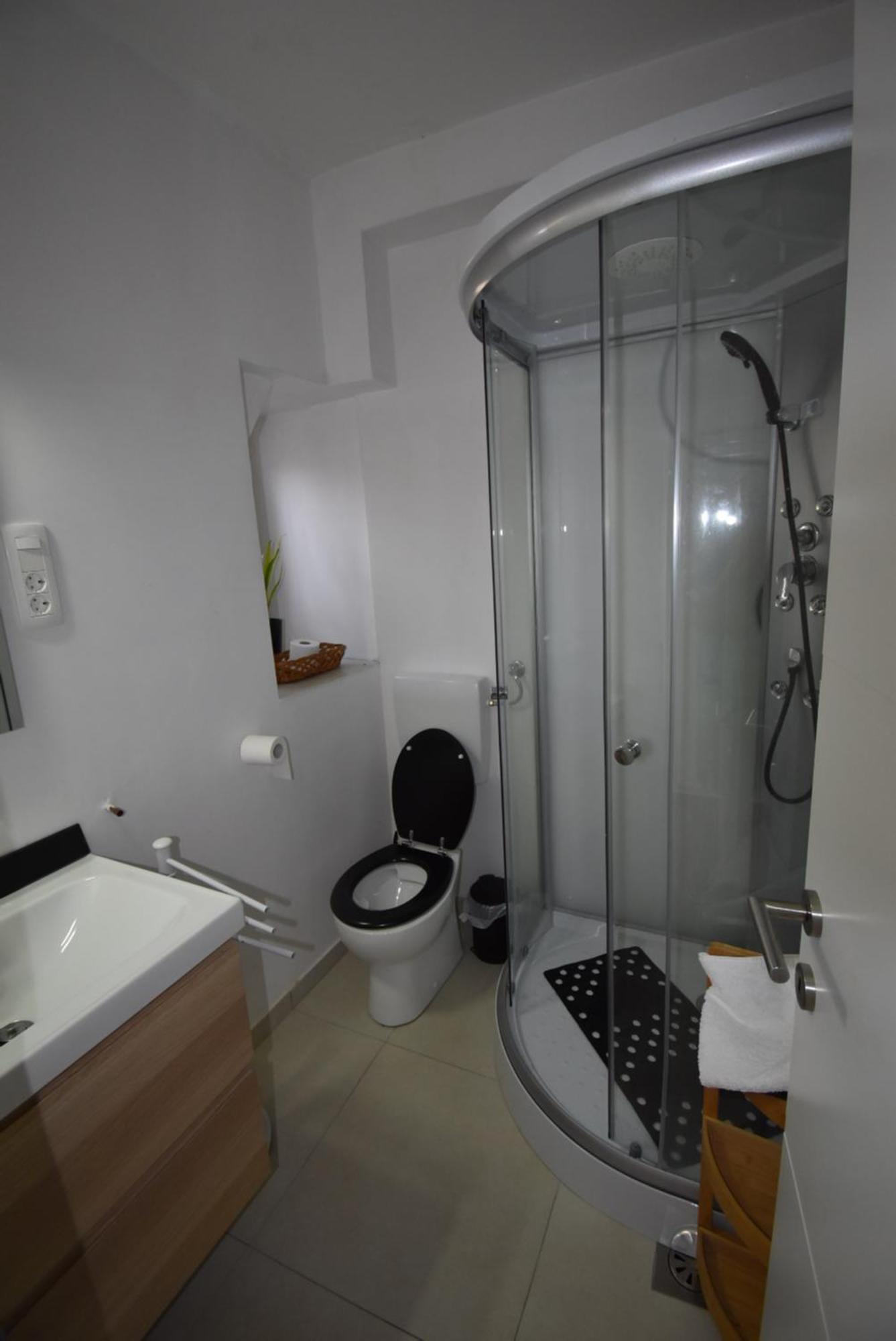 Apartments Free Alps, Massage & Wine Bovec Ngoại thất bức ảnh