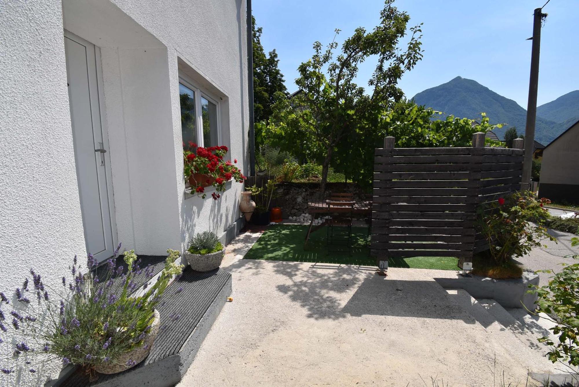 Apartments Free Alps, Massage & Wine Bovec Ngoại thất bức ảnh
